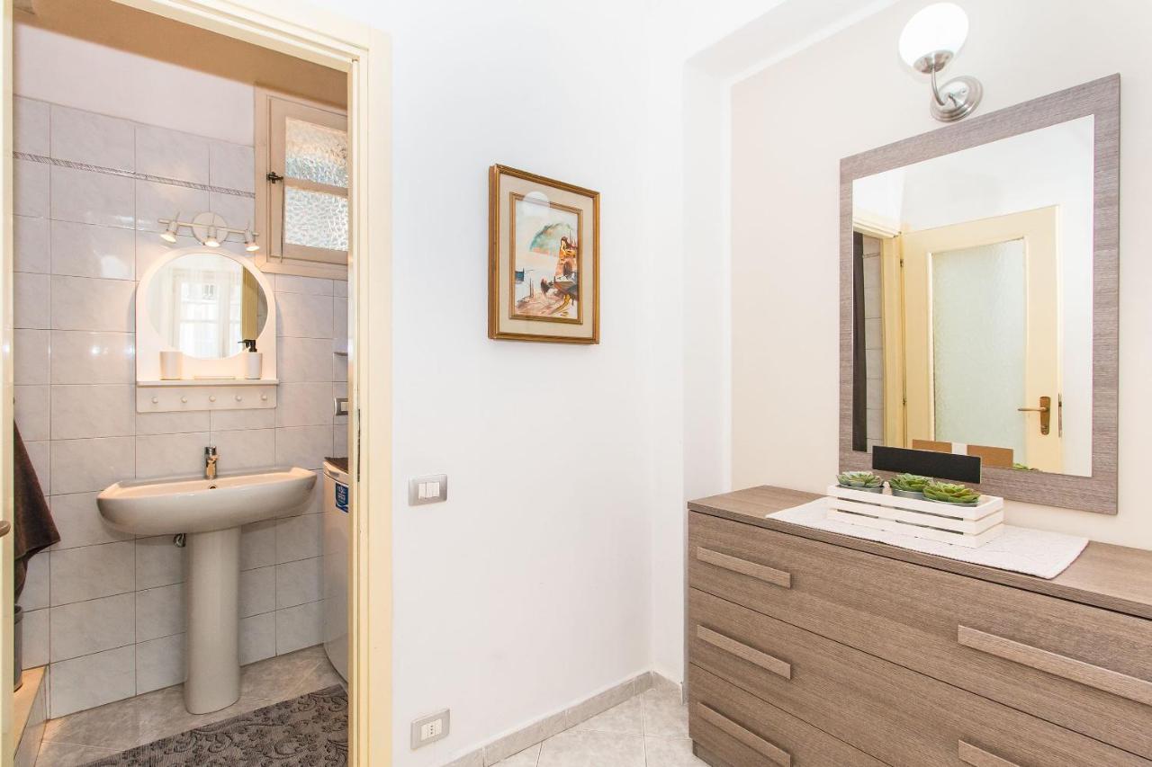 Апартаменты Corso Vittorio & Parco Del Valentino Bright Flat Турин Экстерьер фото